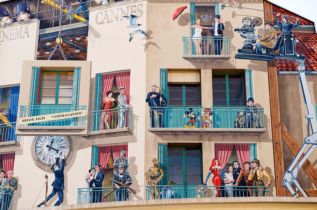 France, Alpes Maritimes, Cannes, trompe l'œil painting