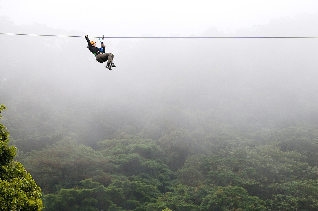 Costa Rica, Puntarenas province, Santa Elena, canopy tour