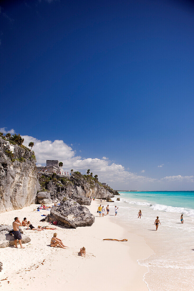Mexico, state of Quintana Roo, Maya site of Tulum on the Caribbean Sea