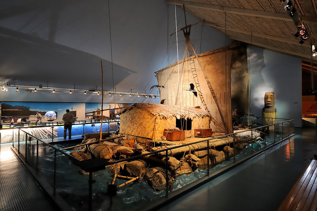 Norway, Oslo, Bygdoy Peninsula, Kon-Tiki Museum, Thor Heyerdahl's Kon-Tiki Raft which crossed the Pacific from Peru to Polynesia in 1948