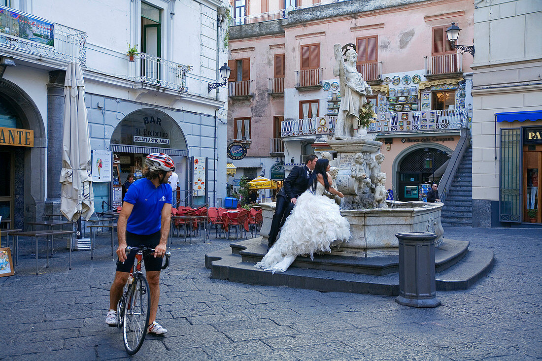 Italy, Campania, Amalfi Coast, listed as World Heritage by UNESCO, Amalfi, St Andrew Fountain or People Fountain on Piazza Duomo