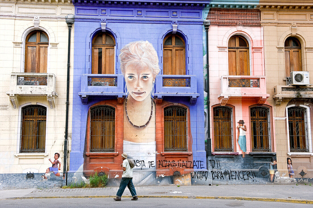 Chile, Santiago de Chile, frescoes of calle Jimenez