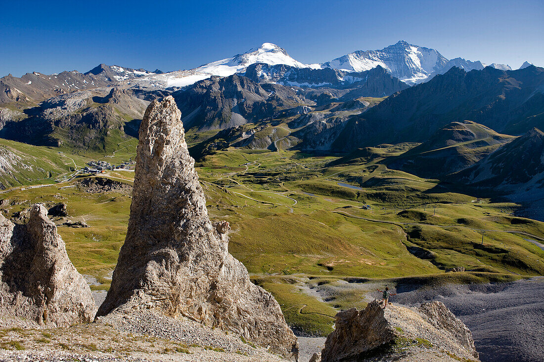 France, Tignes, Vanoise Massif, view on the Grande Motte (3656m) and the Grande Casse (3852m) from the Aiguille Percee