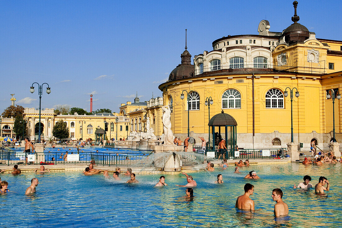 Hungary, Budapest, one of the outside swimming pools in the Széchenyi Medicinal Bath