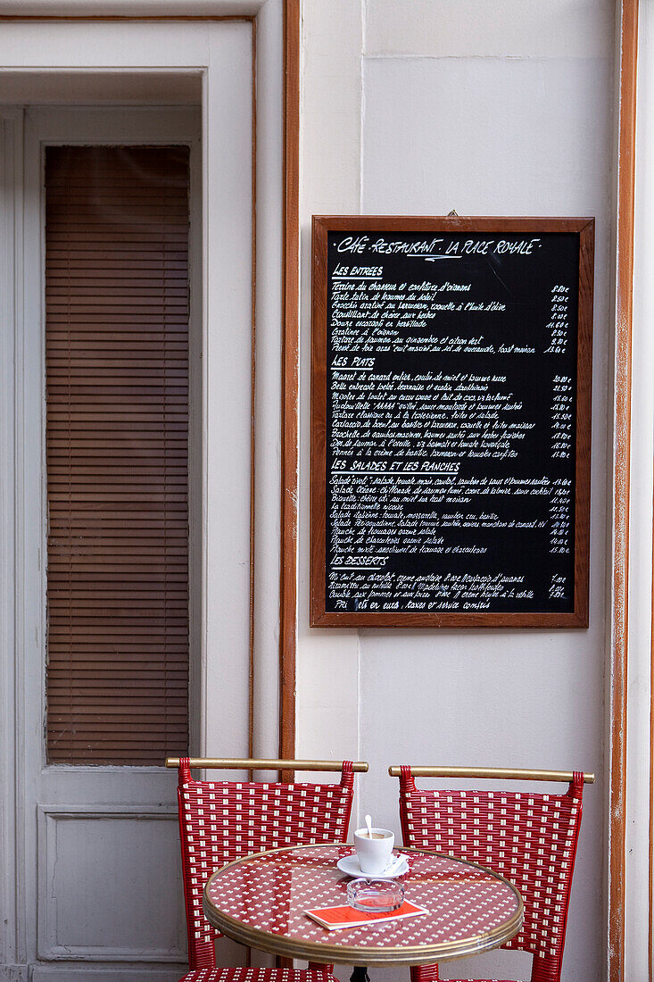 France, Paris, the Place des Vosges the Place Royale restaurant