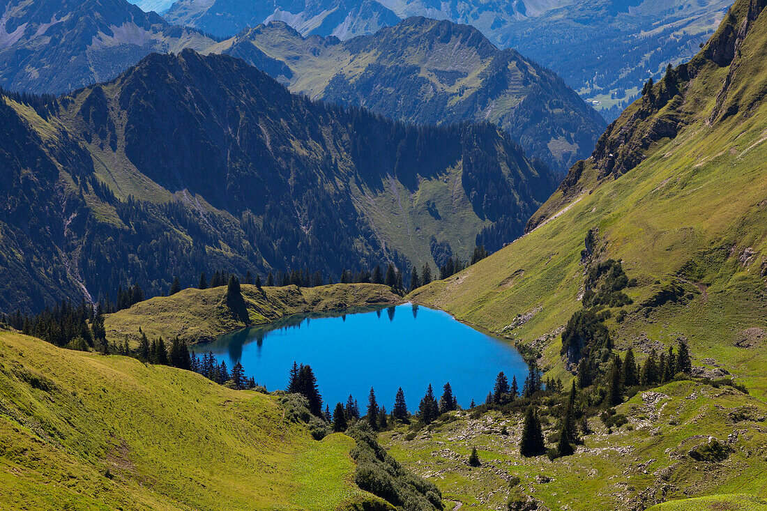 Seealpsee am Nebelhorn, bei Oberstdorf, Allgäuer Alpen, Allgäu, Bayern, Deutschland