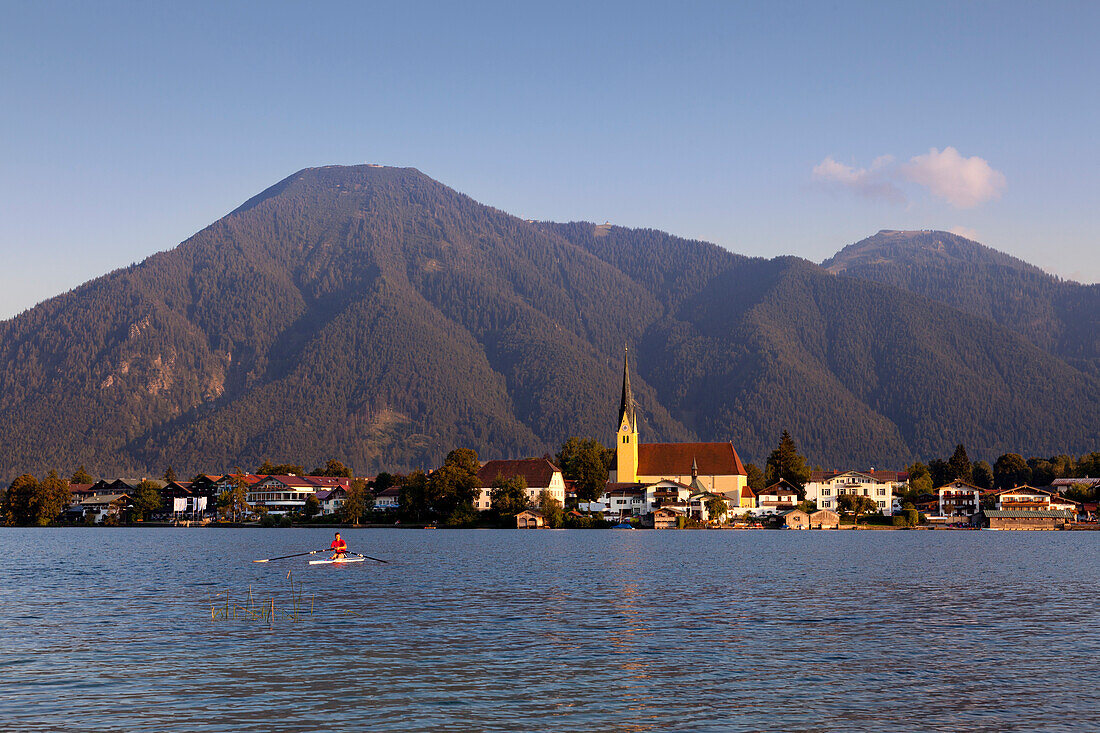 Rottach-Egern am Tegernsee, Mangfallgebirge, Bavaria, Germany