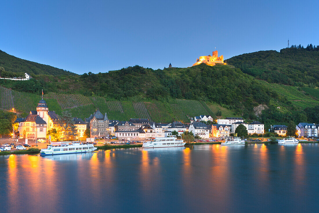 Bernkastel-Kues in the evening light, with Landshut castle, Mosel, Rhineland-Palatinate, Germany