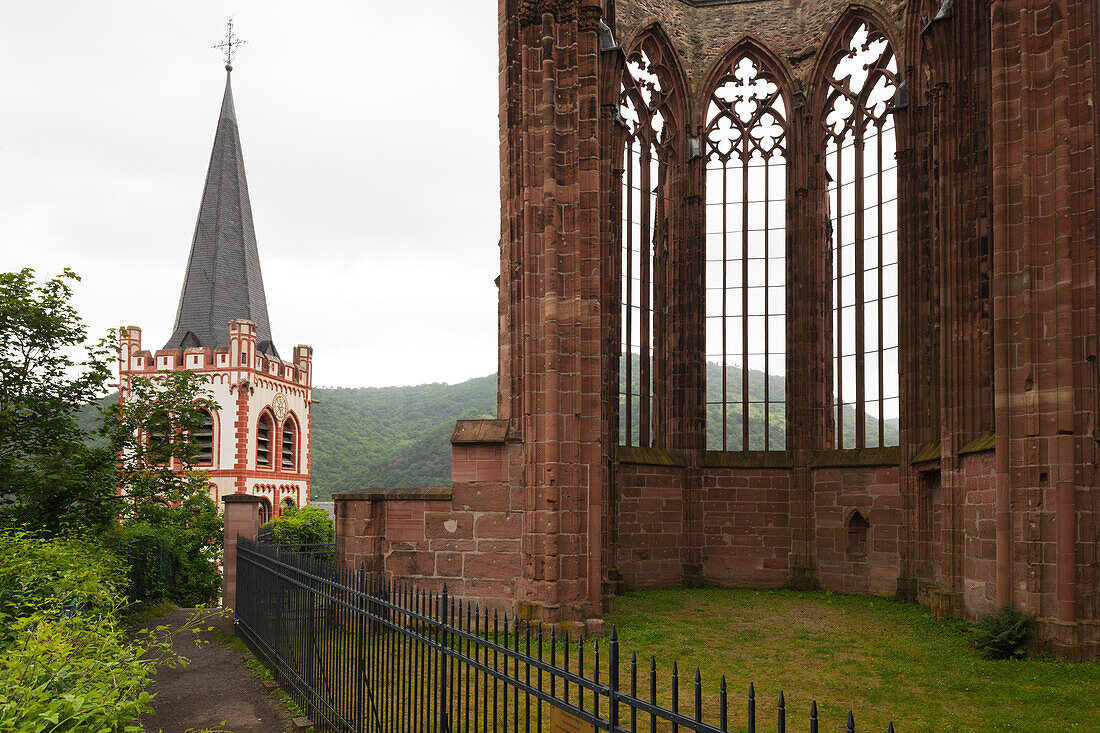 St. Peters church and Wernerkapelle, Bacharach, Rhine river, Rhineland-Palatinate, Germany