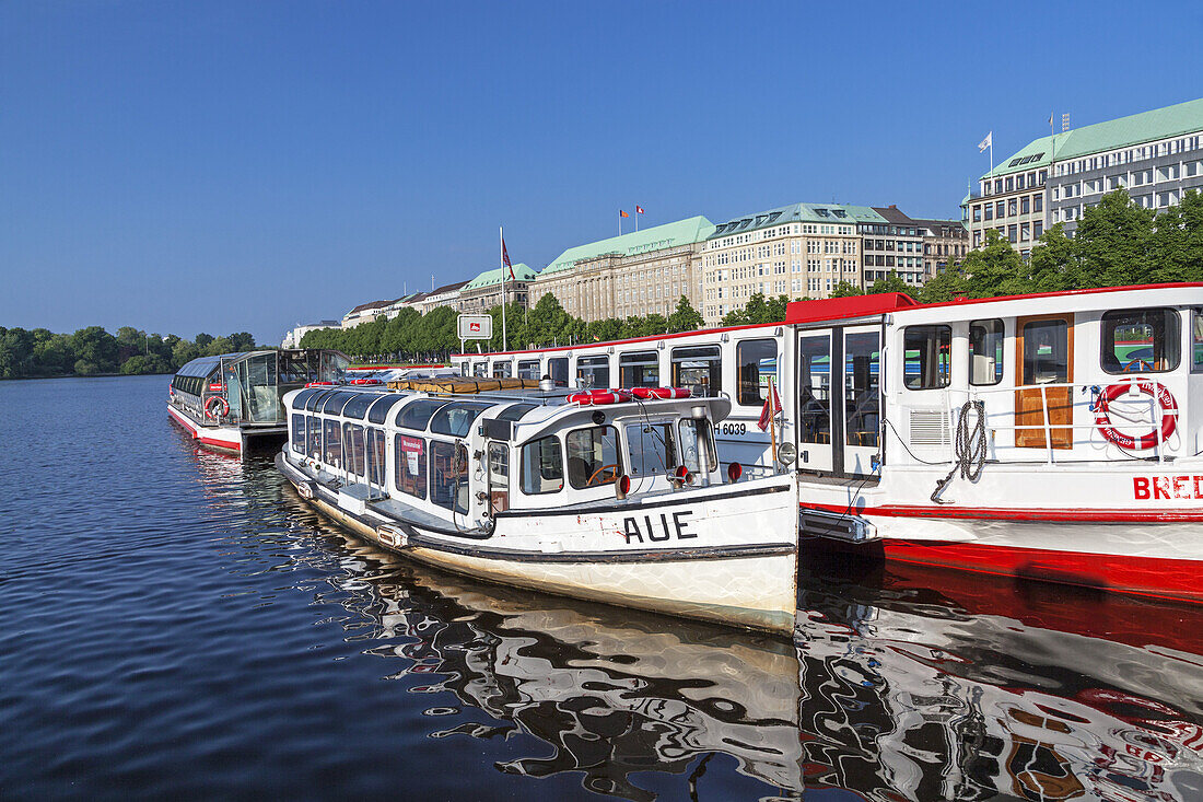 Bootsanleger an der Binnenalster, Altstadt, Hansestadt Hamburg, Norddeutschland, Deutschland, Europa