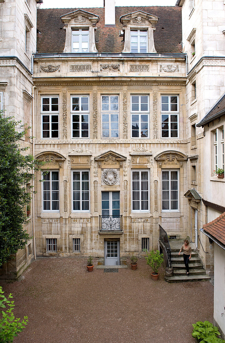 France, Cote d'Or, Dijon, Fyot of Mimeur Hotelrue Amiral Roussin (Amiral Roussin Street)