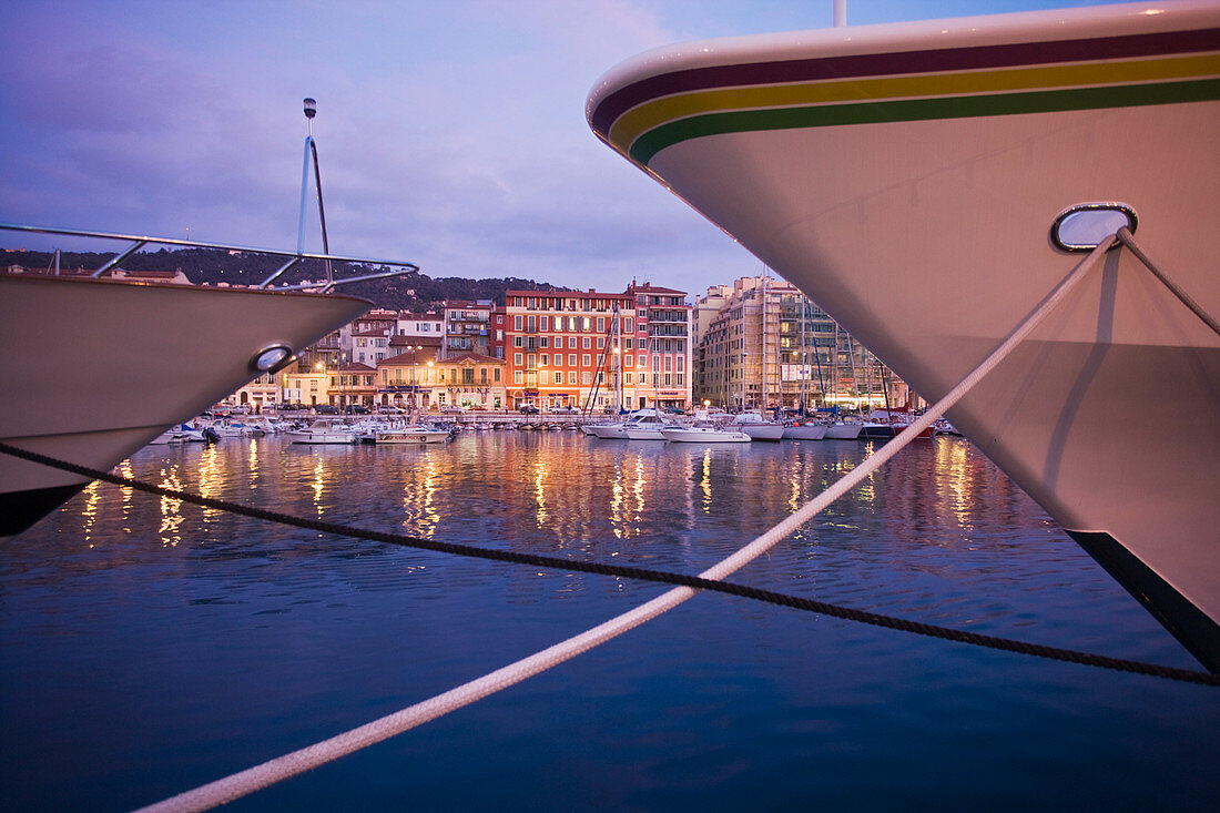 Frankreich, Alpes Maritimes, Nizza, der Hafen