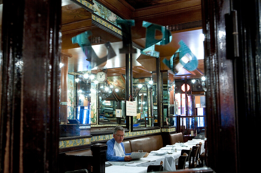 France, Paris, Saint Germain des Pres District, Claude Guittard, manager of the Brasserie Lipp