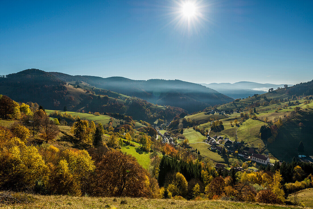 Ausblick ins Wiesental, bei Wieden, Schwarzwald, Baden-Württemberg, Deutschland