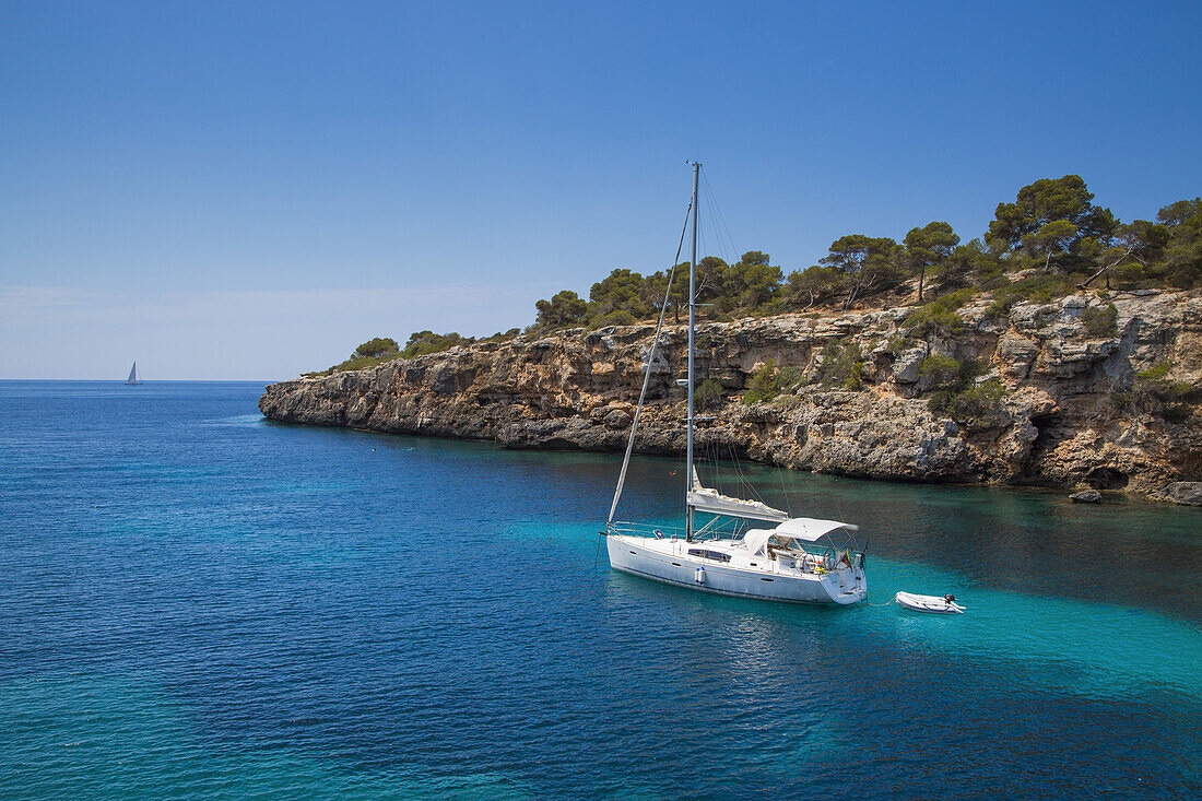 Sailboat at Cala Pi bay, Cala Pi, Mallorca, Balearic Islands, Spain
