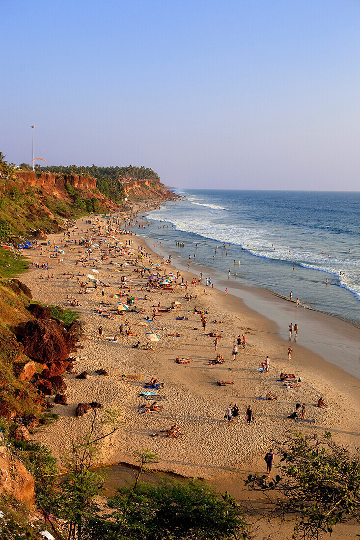 India, Kerala State, Varkala, seaside resort at the top of a cliff