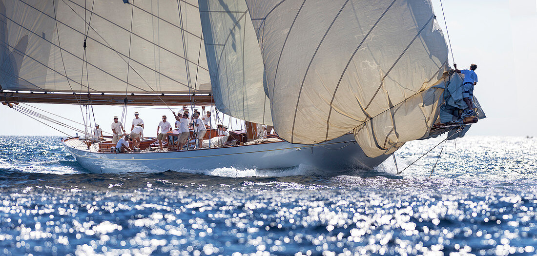 'Big Class Cutter ''Cambria'', Konstrukteur William Fife  1928, Classic Sailing Regatta ''Régates Royales'', Cannes, Côte d'Azur, France'