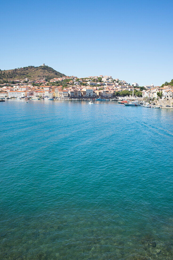 Port-Vendres and its bay, Côte Vermeille, Mediterranean Sea, Pyrénées Orientales, Occitanie, Languedoc Roussillon, France