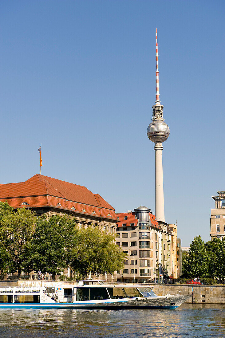 Germany, Berlin, along the Spree