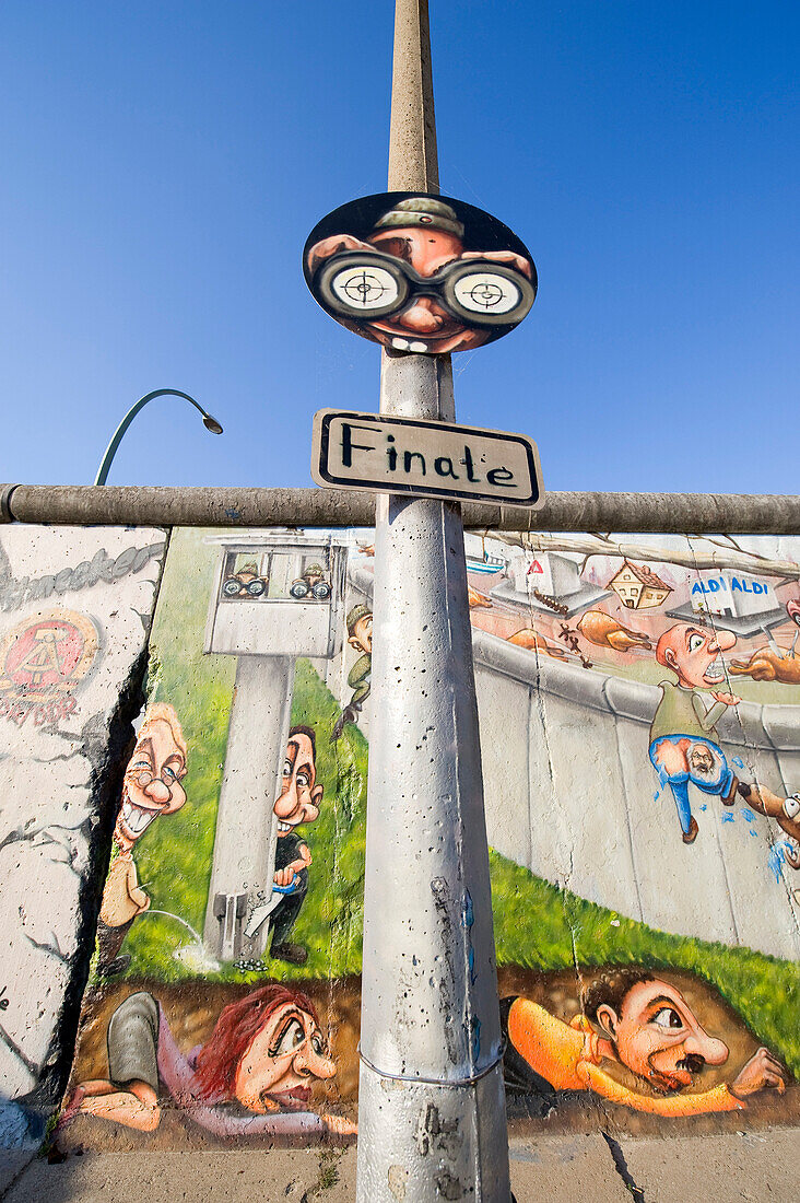 Germany, Berlin, Friedrichshain district, East side gallery, remnants of the Wall