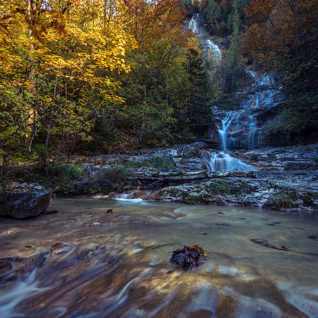 Königsbach-Wasserfall mit Königssee, Berchtesgaden, Bayern, Deutschland