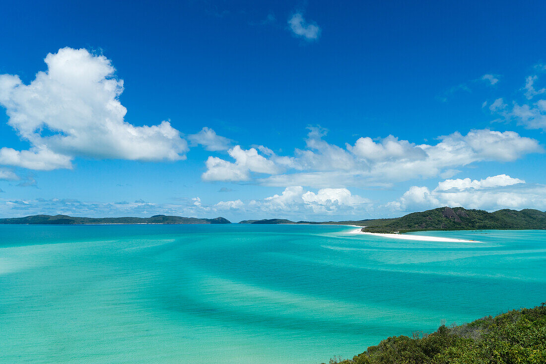 Turquoise waters around Whitsunday Island in Queensland, Australia, Pacific