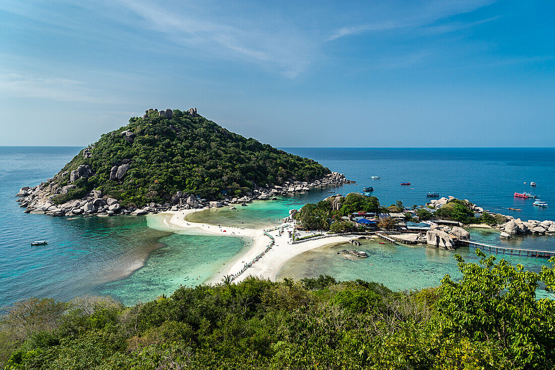 The triple islands of Koh Nang Yuan, are connected by a shared sandbar just off the coast of Koh Tao, Thailand, Southeast Asia, Asia