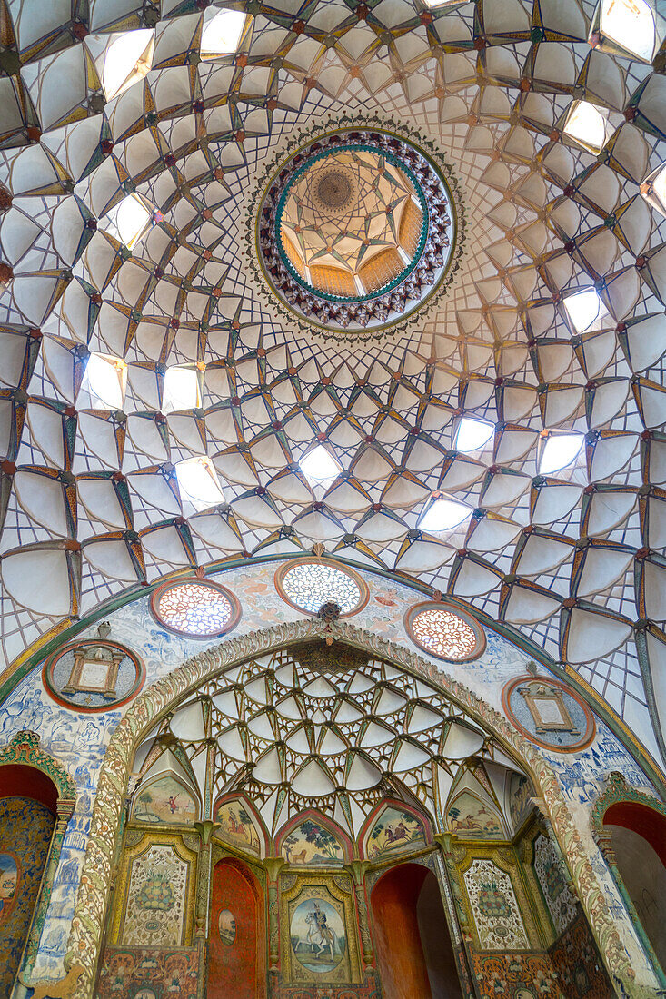 Ceiling of main reception in 19th century mansion, Khan-e Boroujerdi, Kashan, Iran, Middle East