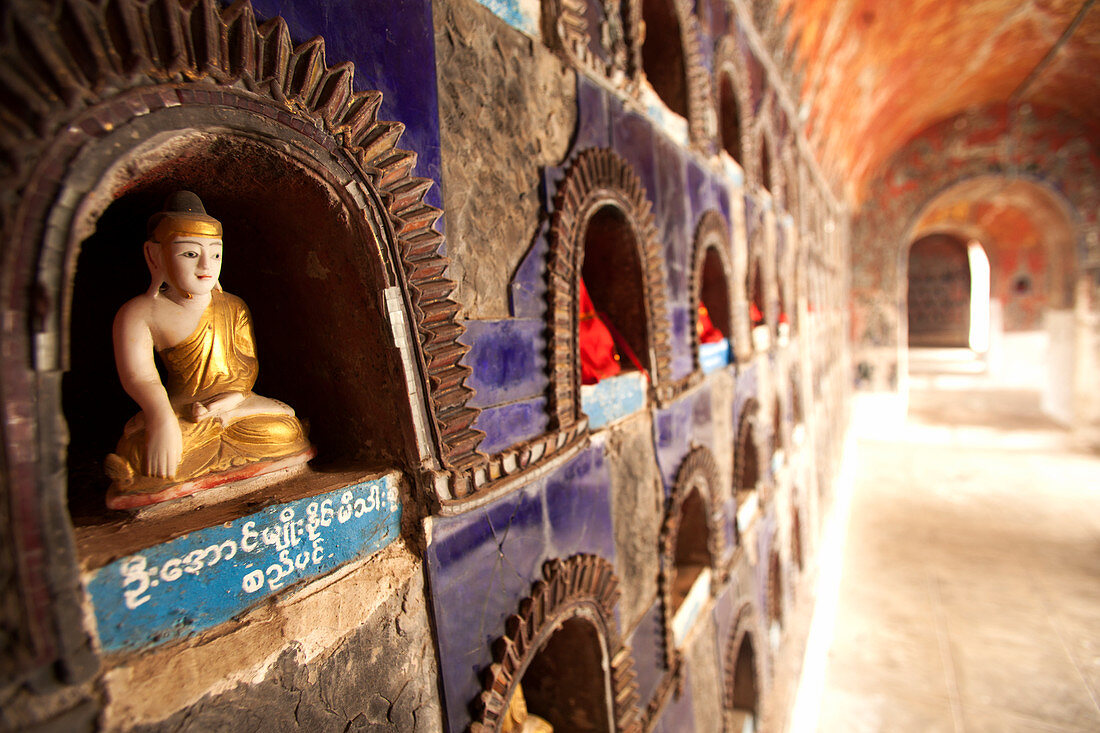 Shwe Yan Pyay Monestary, Nyaungshwe, Inle Lake, Myanamar (Burma), Asia