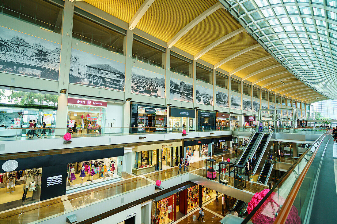 The Shoppes at Marina Bay Sands, Singapore's largest shopping mall in Marina Bay, Singapore, Southeast Asia, Asia