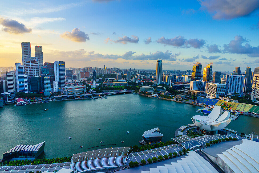 The towers of the Central Business District and Marina Bay at sunset, Singapore, Southeast Asia, Asia