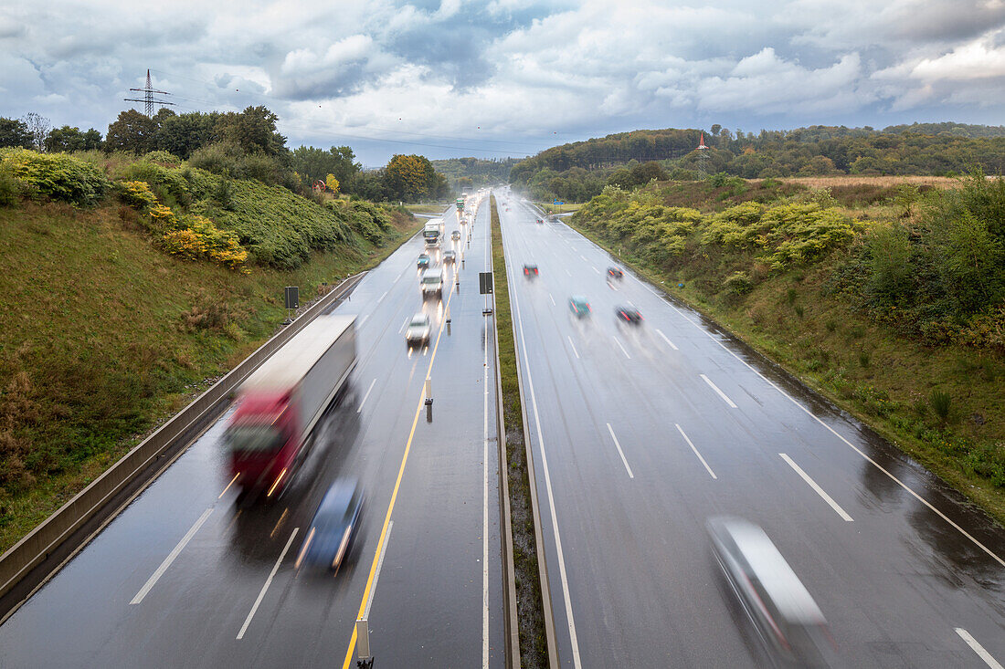 A1 near Remscheid, German Autobahn, motorway, freeway, highway, wet, rain, speed, speed limit, traffic, infrastructure, Germany