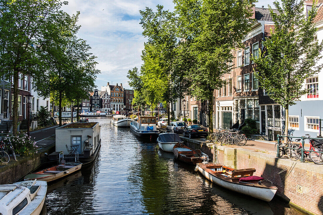 view over the Groenburgwal in Amsterdam, Netherlands