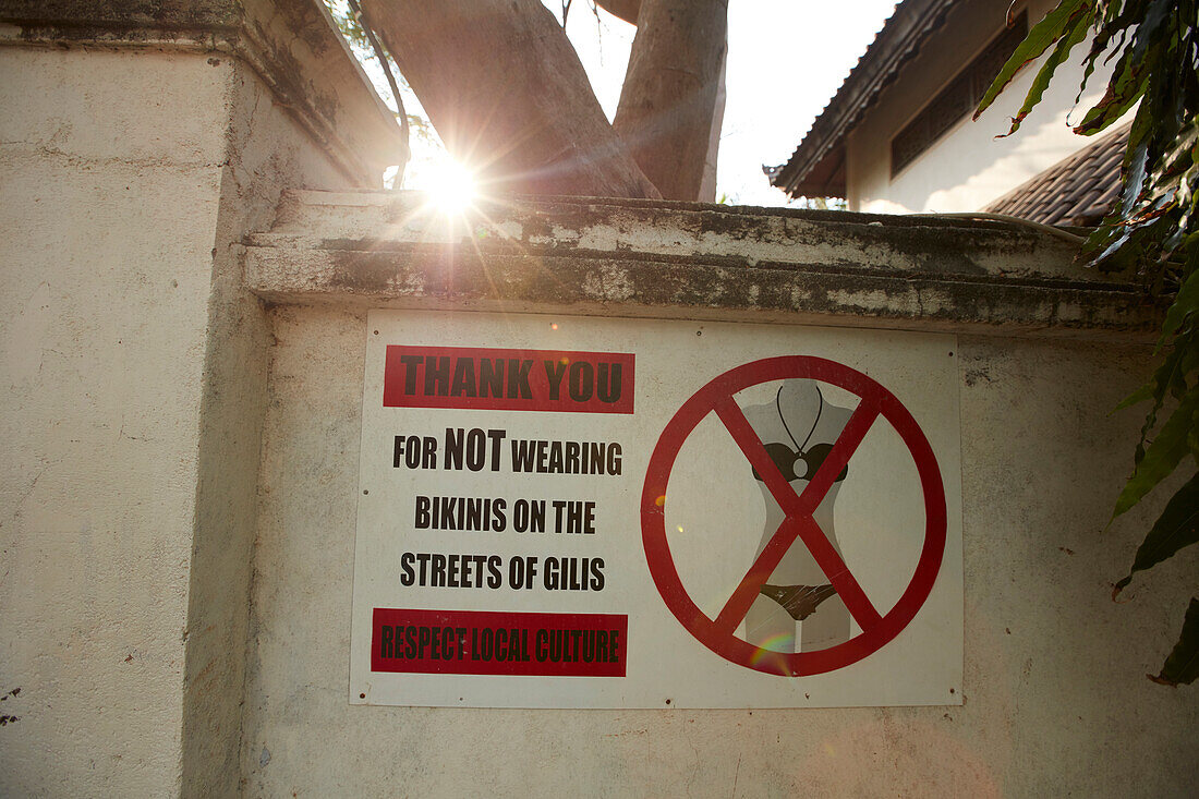 Sign, Thank you for not wearing Bikinis, Gili Trawangan, Lombok, Indonesia