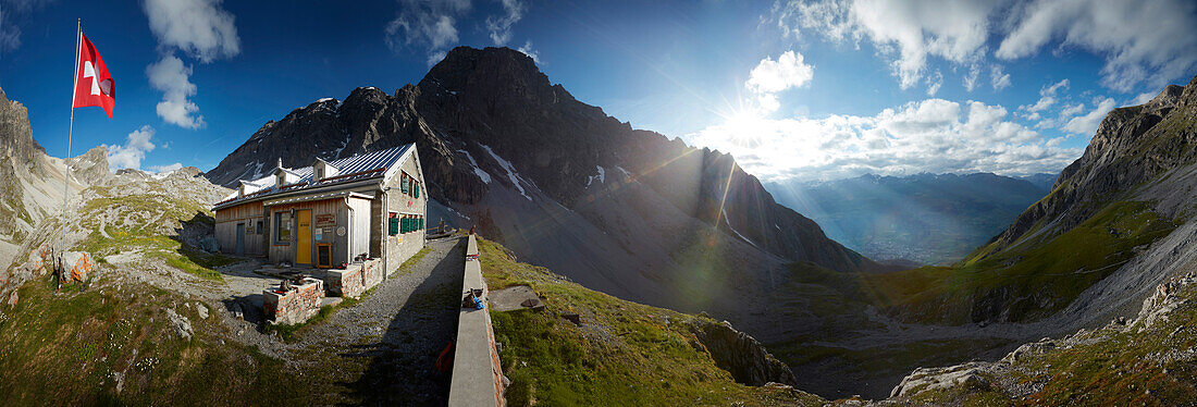 Lischanahütte oberhalb von Scoul, CH, Sesvennagruppe zw Unterengadin Schweiz und Vinschgau, Italien