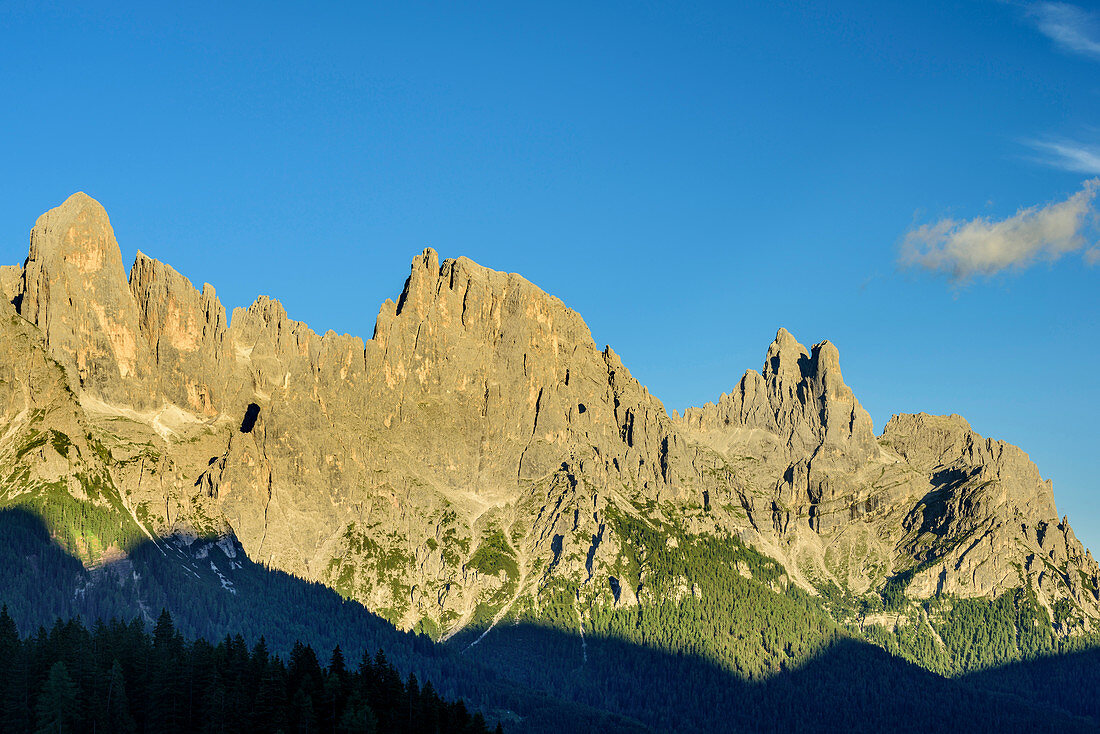 Pala di San Martino, Cima di Val di Roda und Sass Maor, Pala, Dolomiten, UNESCO Weltnaturerbe Dolomiten, Trentino, Italien