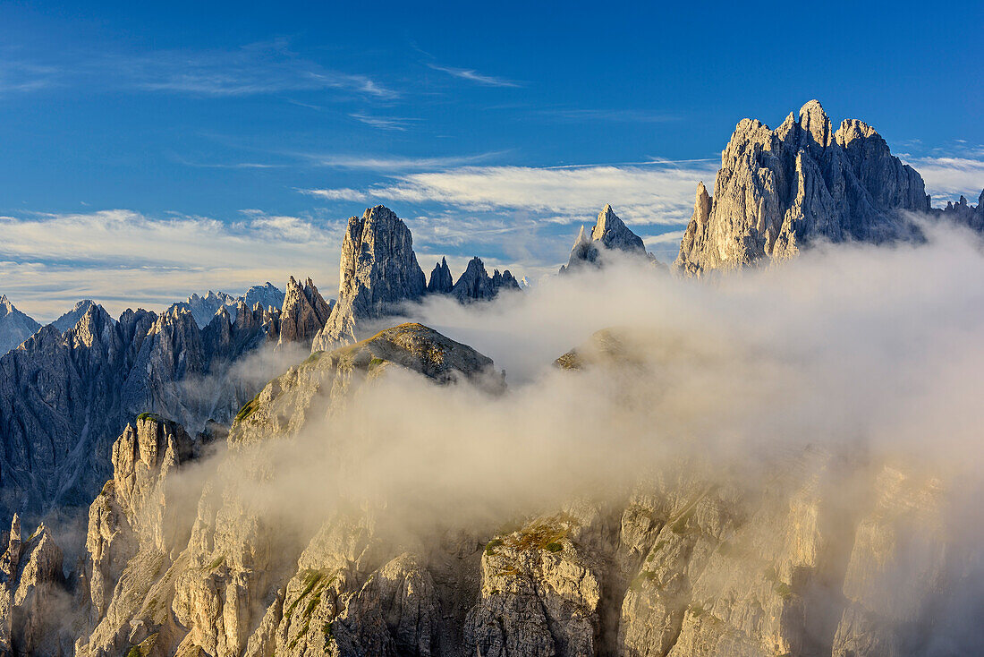 Felszacken der Cadini-Gruppe, Rifugio Auronzo, Dolomiten, UNESCO Weltnaturerbe Dolomiten, Venetien, Italien