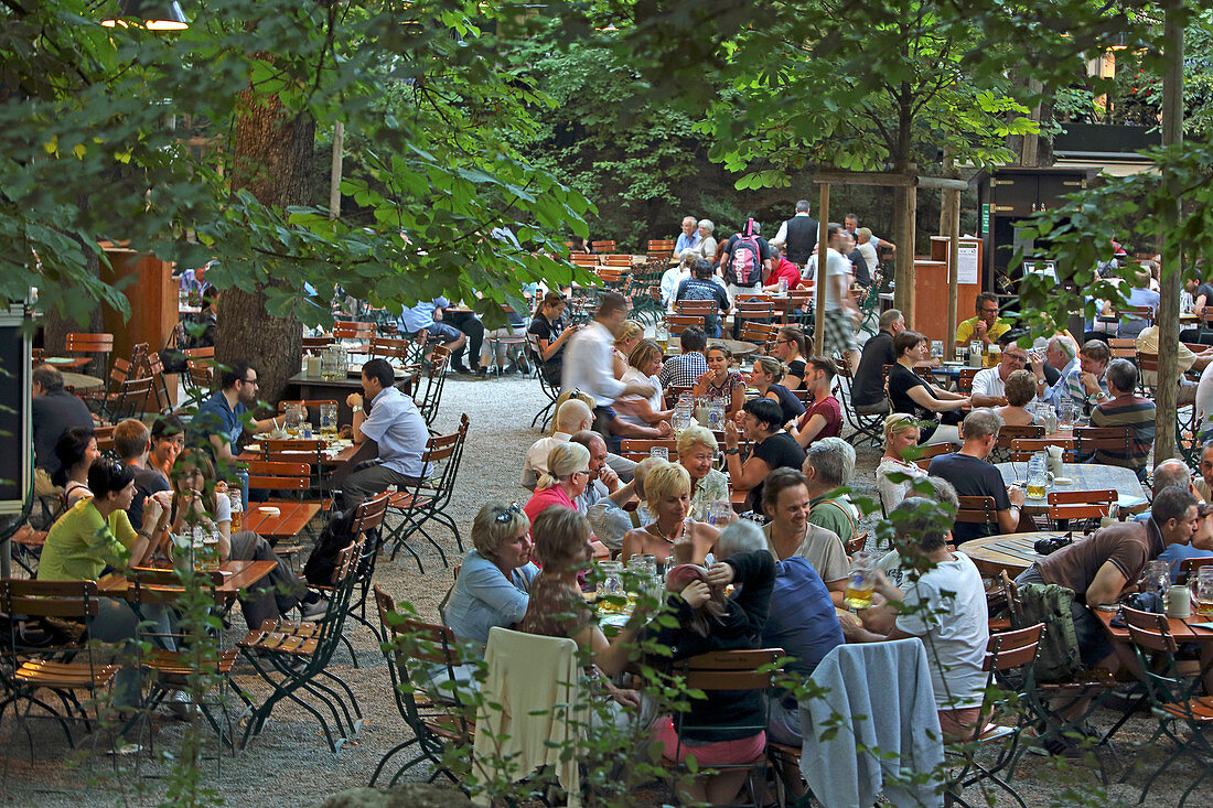 Augustiner beer garden, Arnulfstrasse, Munich, Bavaria, Germany