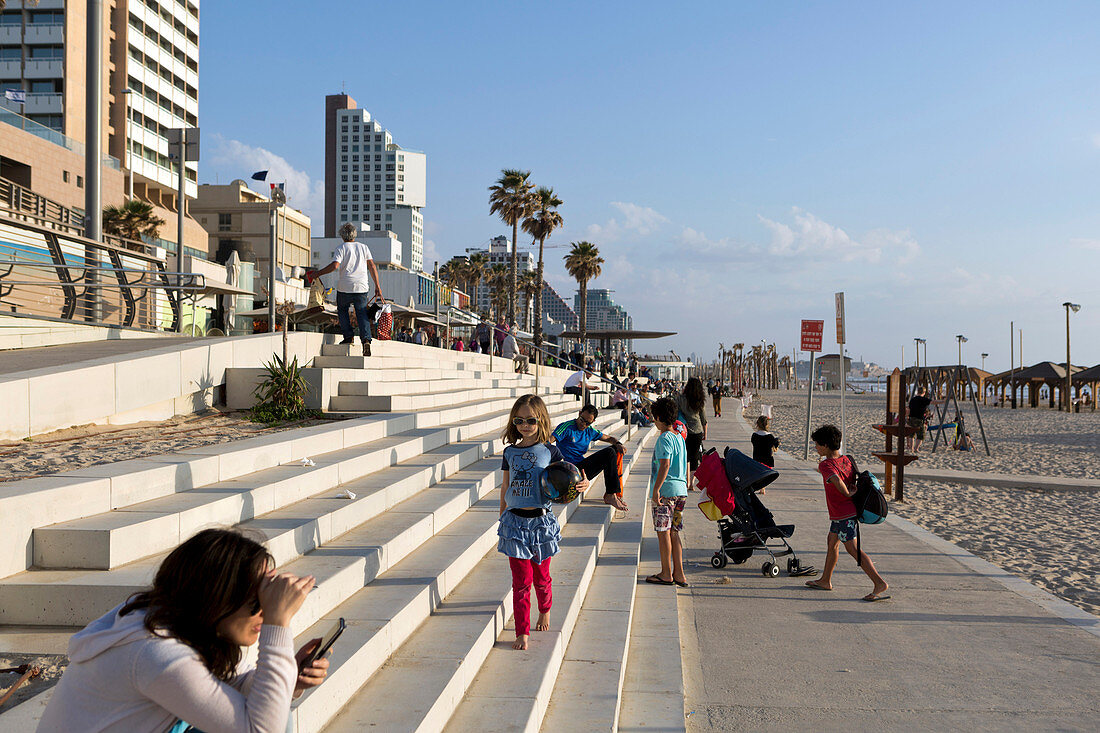 The Tayelet (beach promenade), Tel-Aviv, Israel