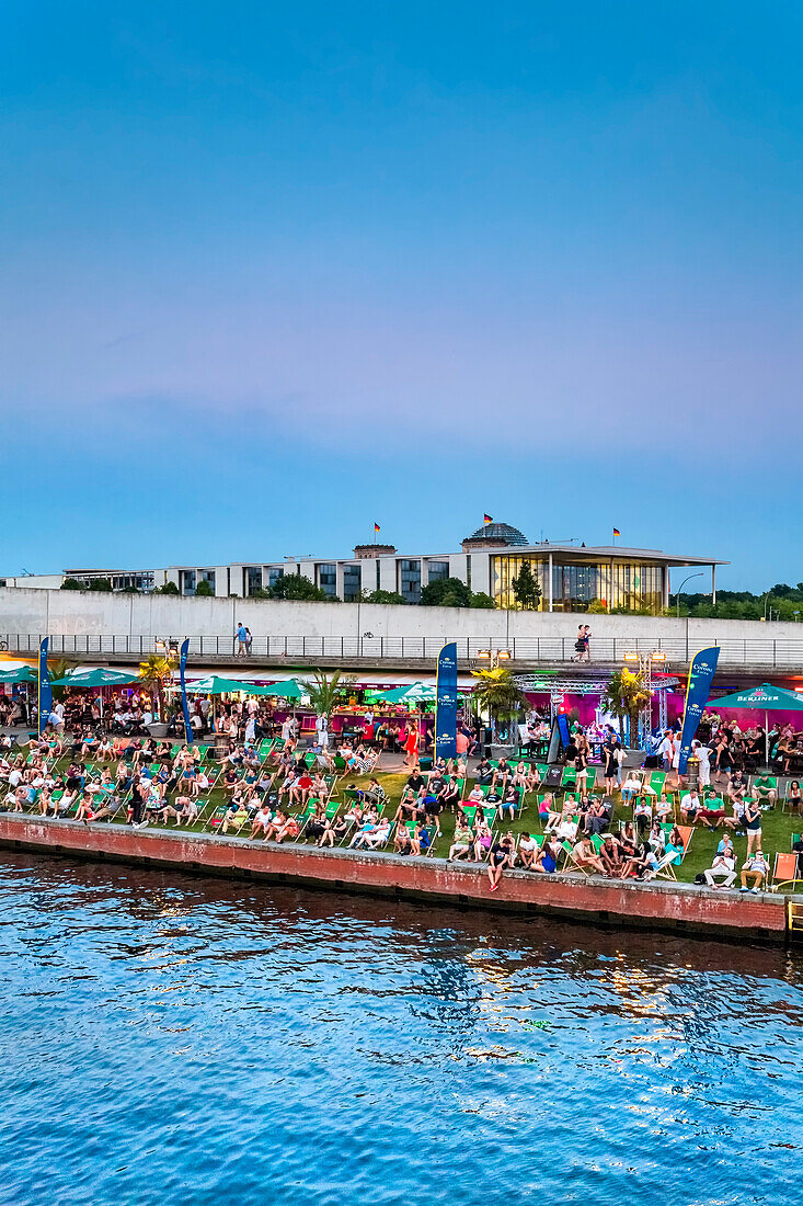 Beach bar Capital Beach along the River Spree, Government Quarter, Berlin, Germany