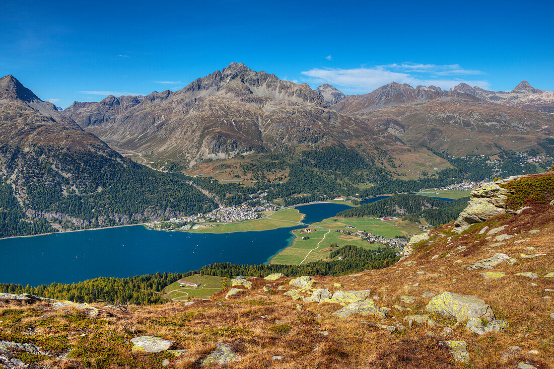 Lake Silvaplana with Silvaplana, Champfer und Piz Julier, Engadine, Canton Grisons, Switzerland