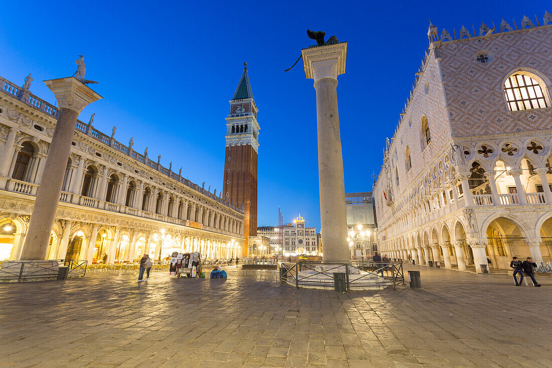 San Marco in der Dämmerung Venedig, UNESCO Weltkulturerbe, Venetien, Italien, Europa