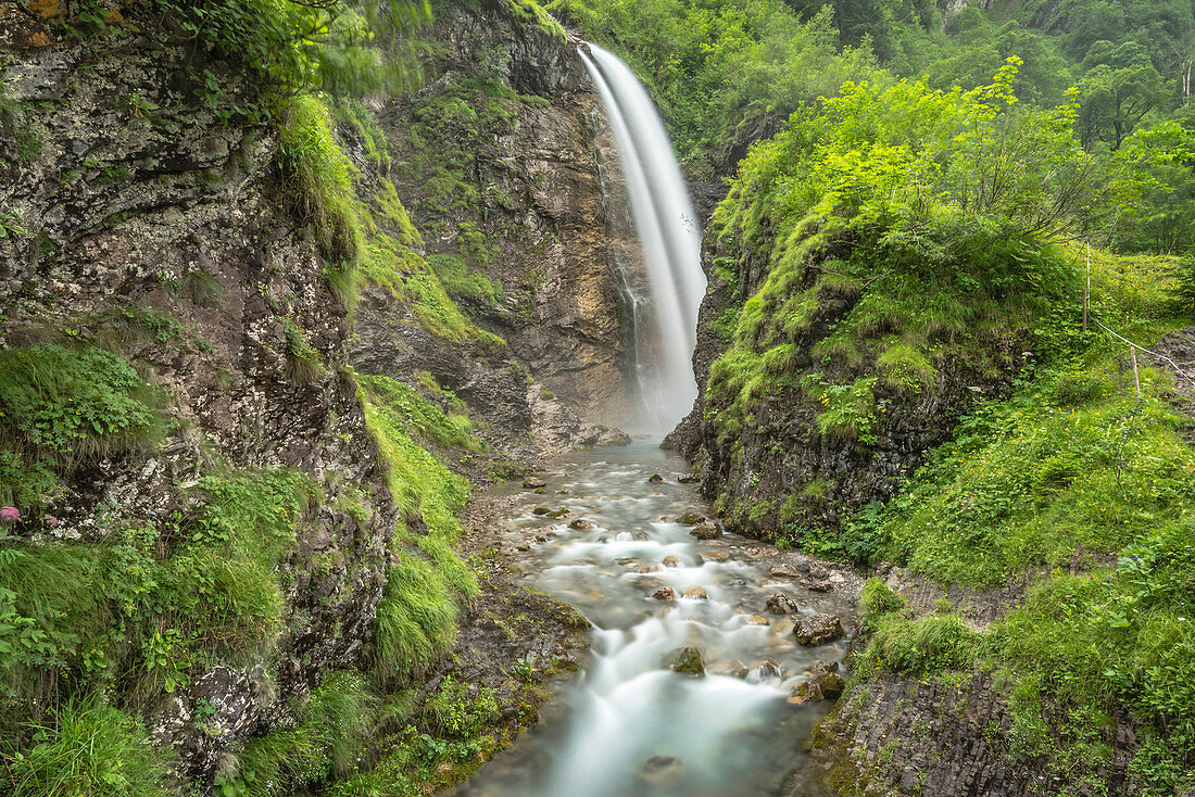 Wasserfall, Stuibenfall, Oytal, Wanderweg, Käseralpe,  Oberallgäu, Oberstdorf, Deutschland