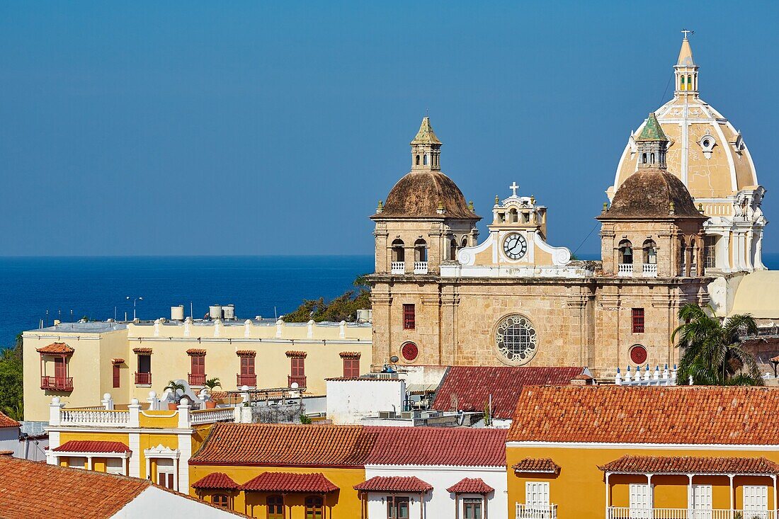 Plaza de la Aduana, San Pedro Claver church, Cartagena de Indias, Bolivar, Colombia, South America