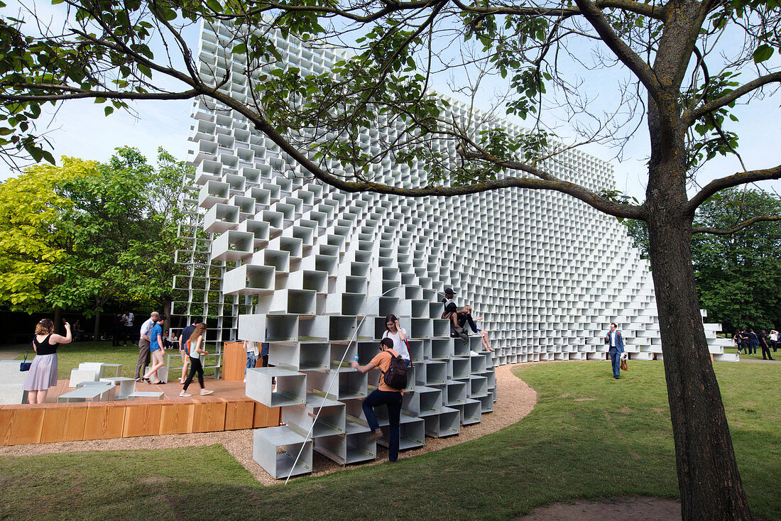 Der 2016 Serpentine Pavilion von Bjarke Ingels, Serpentine Gallery, Hyde Park, London W2, England, Großbritannien, Europa