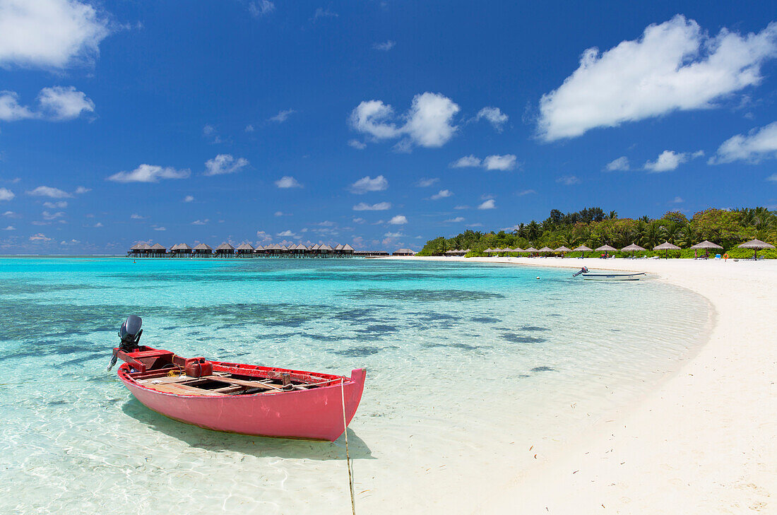 Olhuveli Beach and Spa Resort, South Male Atoll, Kaafu Atoll, Maldives, Indian Ocean, Asia