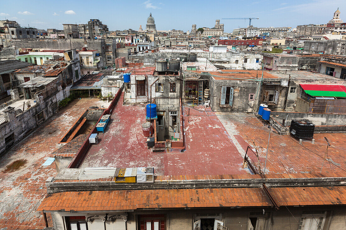 Über den Dächern von La Havana Vieja, Havana, Kuba