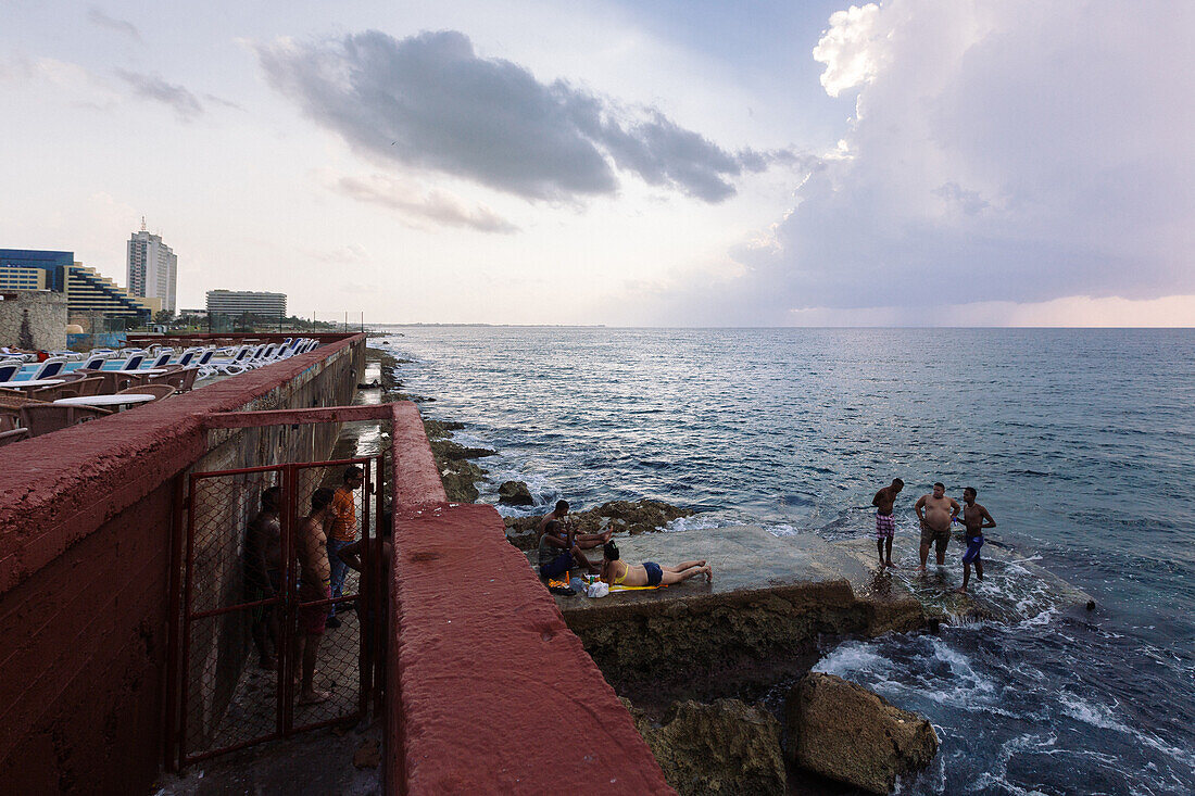 Hotelanlage mit Meerblick, Havana Miramar, Kuba