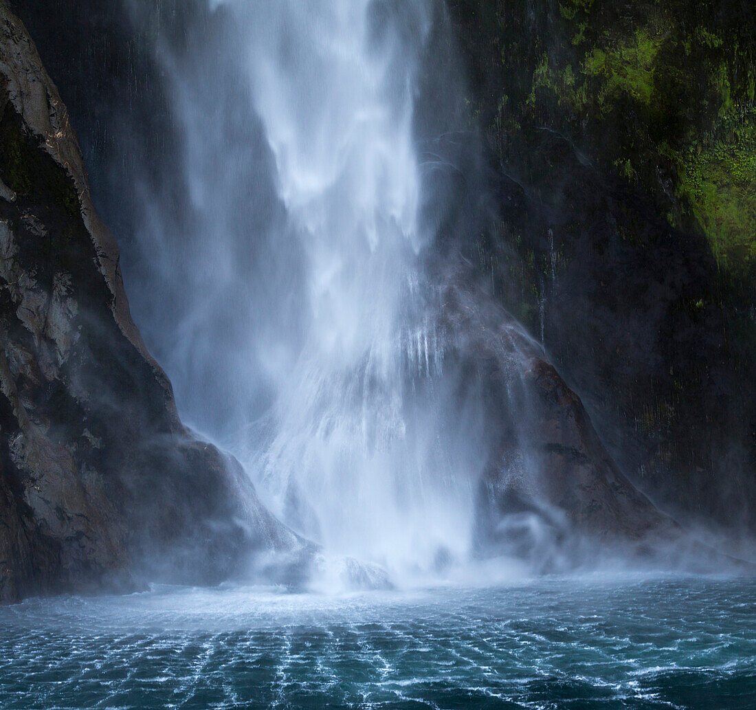 Fjordland National Park, Milford Sound, Southland, South Island, New Zealand, Oceania