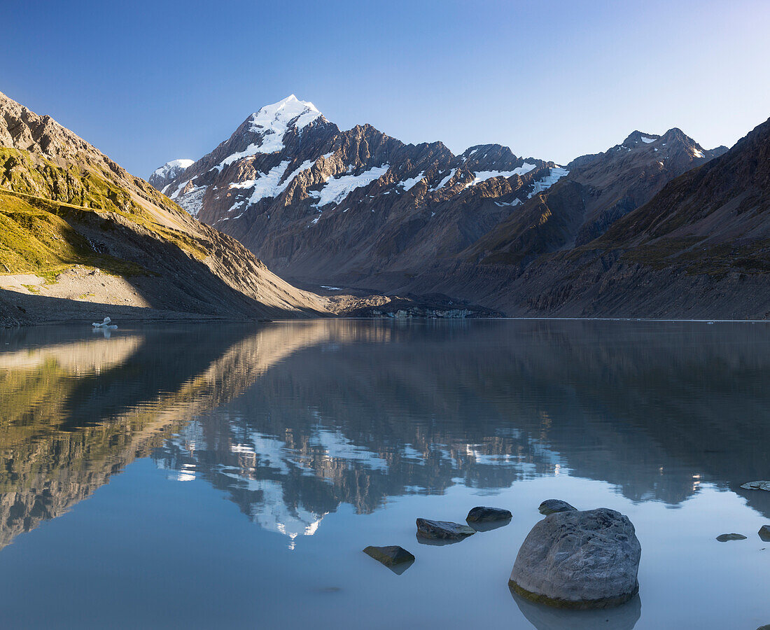 Reflection in the lake, Hooker Valley, Mt Cook, Aoraki, Mackenzie, Canterbury, New Zealand Alps, South Island, New Zealand, Oceania